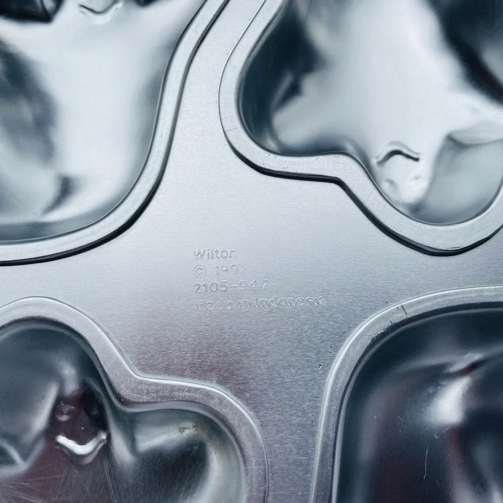 Wilton Halloween Ghost Cakelet Baking Pan Four‎ Molds #2105-947 Vintage 1992